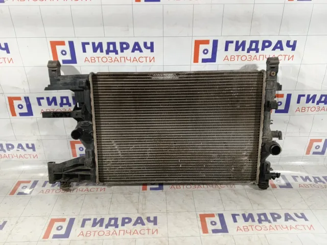 Радиатор основной Opel Astra 13281773