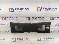 Обшивка багажника на задняя панель Opel Astra 2346267