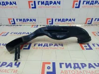 Воздухозаборник Opel Astra 13307080