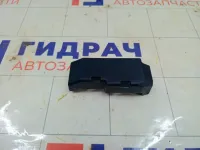 Крышка блока предохранителей Opel Astra 13302322