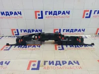 Кронштейн бампера переднего Opel Astra 13264477