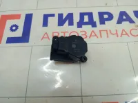 Моторчик заслонки отопителя (печки) Opel Astra 1845128