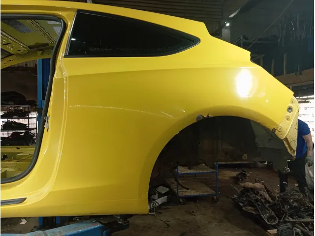 Крыло заднее левое Opel Astra