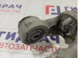 Кронштейн амортизатора переднего правого Opel Astra 304011