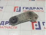 Кронштейн балки передний правый Opel Astra 302137