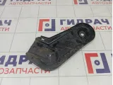 Кронштейн балки передний левый Opel Astra 302136