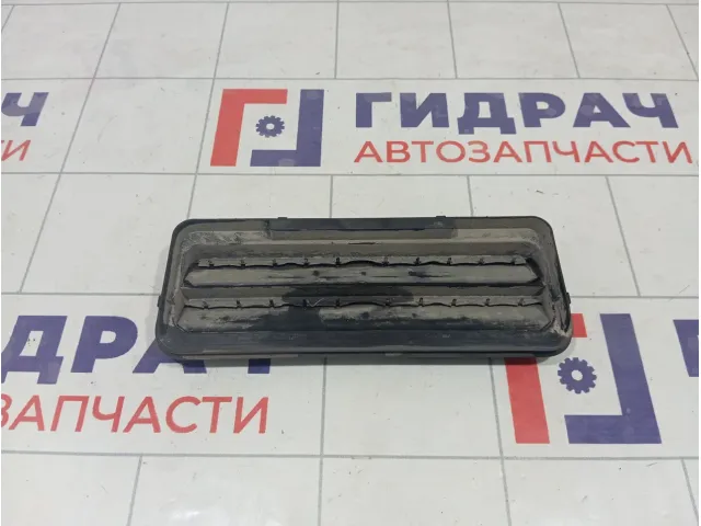 Решетка вентиляционная Opel Astra 13502347