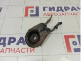 Кронштейн усилителя бампера переднего левый Opel Astra 13271583