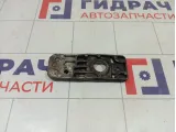 Кронштейн радиатора Opel Astra 13337826