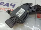 Педаль газа Opel Astra 13252702