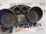 Панель приборов Opel Astra 1257182