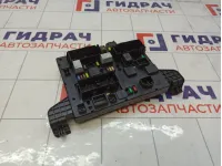 Блок предохранителей Opel Astra 13302301