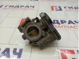 Дроссельная заслонка Opel Astra 55565489