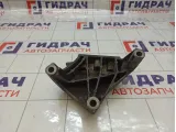 Кронштейн двигателя правый Opel Astra 13248477