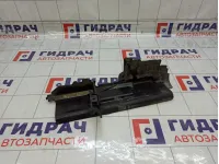 Воздуховод радиатора левый Opel Astra 13310898