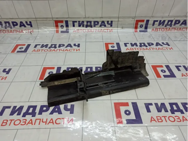 Воздуховод радиатора левый Opel Astra 13310898