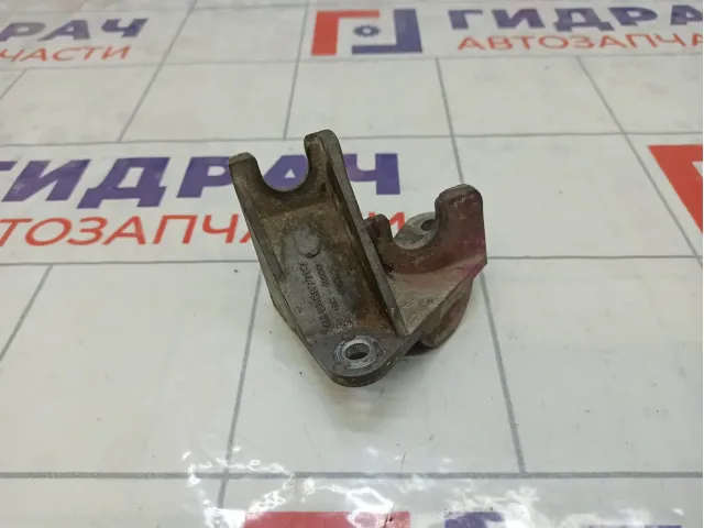 Кронштейн КПП (АКПП, МКПП) Opel Astra 55567787