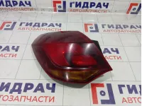 Фонарь задний наружный левый Opel Astra 1222209