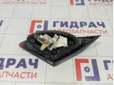 Фонарь задний внутренний левый Opel Astra 1222211