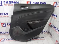 Обшивка двери задней правой Opel Astra 2231100