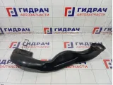 Воздухозаборник Opel Astra 834123