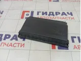 Крышка блока предохранителей Opel Astra 13302323