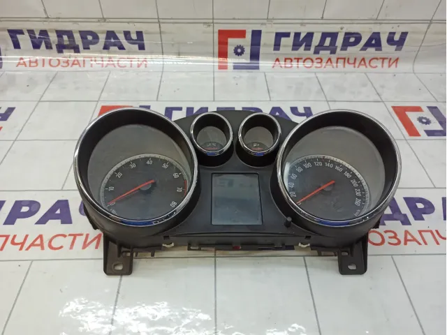 Панель приборов Opel Astra 1256873