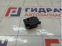 Моторчик заслонки отопителя (печки) Opel Astra