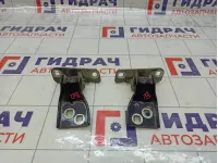 Петли двери багажника Opel Astra