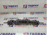 Кронштейн бампера переднего Opel Astra 13264477