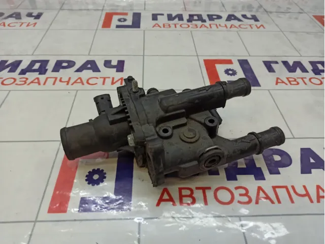 Корпус термостата Opel Astra 1338256