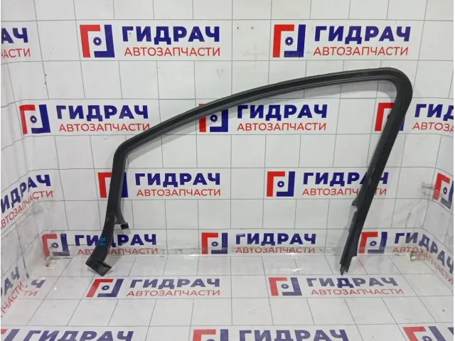 Накладка двери внутренняя передняя правая Opel Astra 2235005