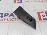 Кнопка стеклоподъемника переднего правого Opel Astra 6240772