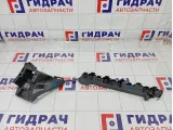 Кронштейн бампера задний правый Opel Astra 13266755