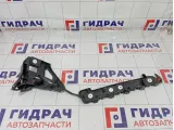 Кронштейн бампера задний правый Opel Astra 13266755