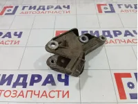 Кронштейн КПП (АКПП, МКПП) задний Opel Astra 13248661