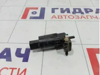 Насос омывателя стекла Opel Astra 13349273