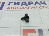 Датчик положения распредвала Opel Astra 55565708