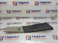 Обшивка стойки средней правой Opel Astra 2225202