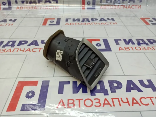 Дефлектор воздушный левый Opel Astra 13300541