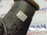 Дефлектор воздушный правый Opel Astra 13300551