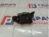 Замок багажника Opel Astra 13509599