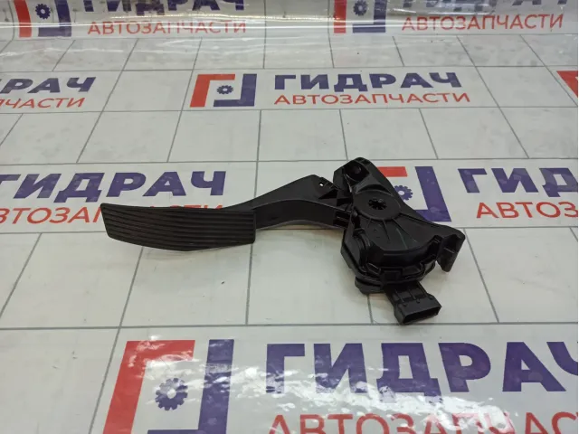 Педаль газа Opel Astra 13252702