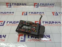 Блок предохранителей Opel Astra 13343763