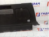 Обшивка багажника правая Opel Astra 13337792
