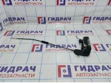 Замок двери передней левой Opel Astra (H) 5133137.