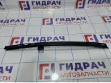 Направляющая стекла двери задняя левая Opel Astra (H) 5148625. Дефект.