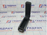 Подлокотник Opel Astra (H) 2265203. Дефект.