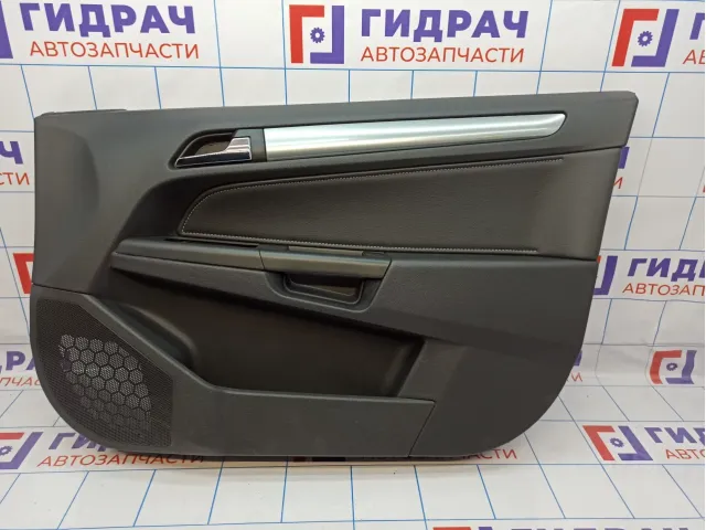 Обшивка двери передней правой Opel Astra (H) 7232776.