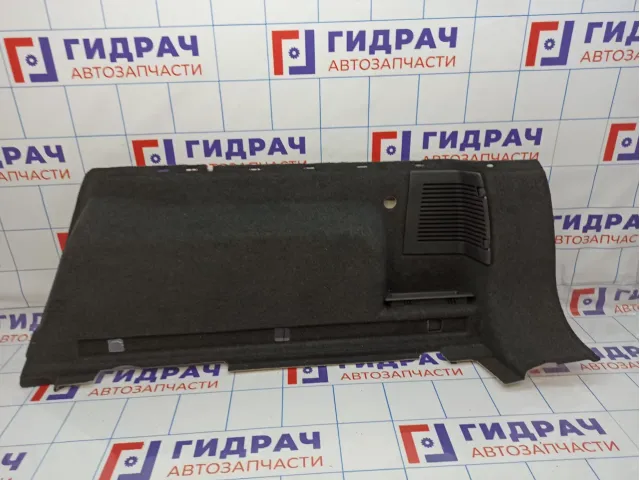 Обшивка багажника правая Opel Astra (H) 7336144.